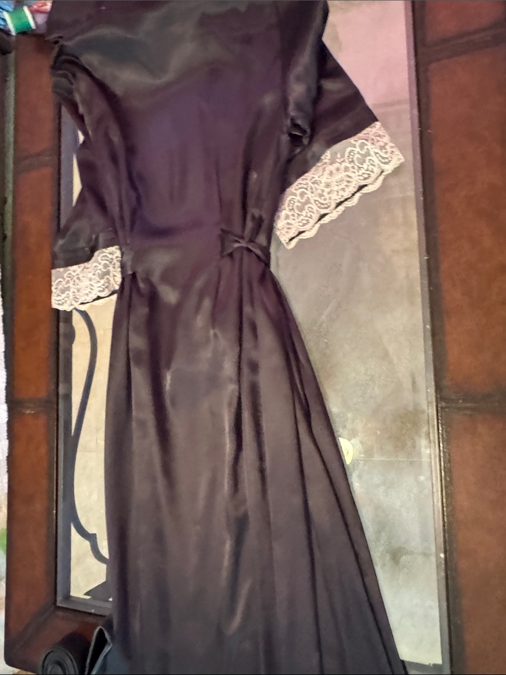Jones New York Black Satin Robe & Chemise Set with Cream Lace - Picture 14 of 14